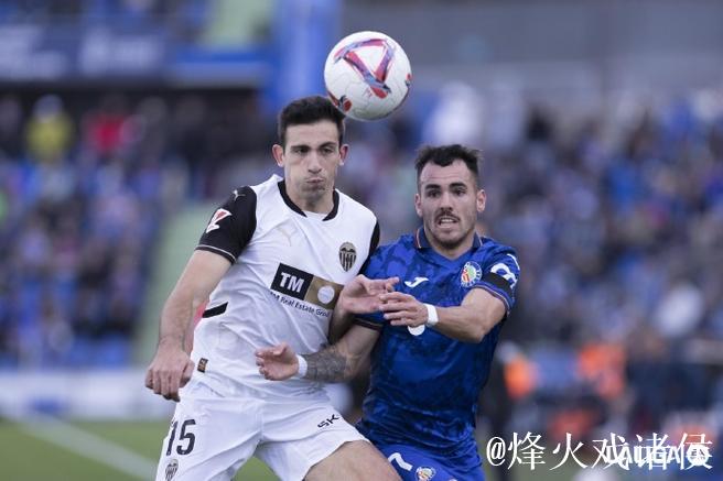 第15轮:巴伦西亚1-1塞维利亚 集锦 第15轮:巴伦西亚1-1塞维利亚 集锦